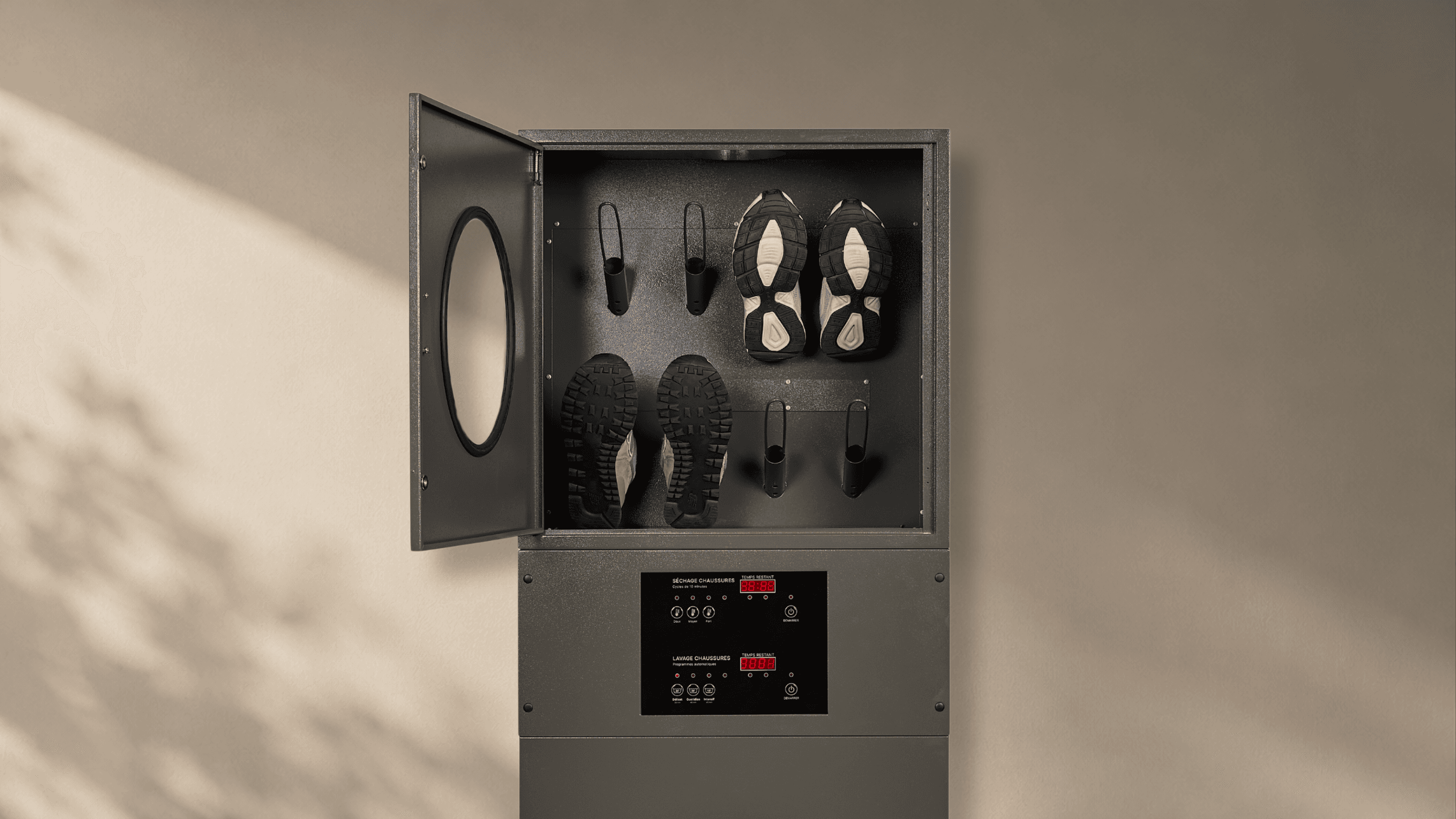 Machine Walk & Wash de lavage et séchage des chaussures, compartiment ouvert